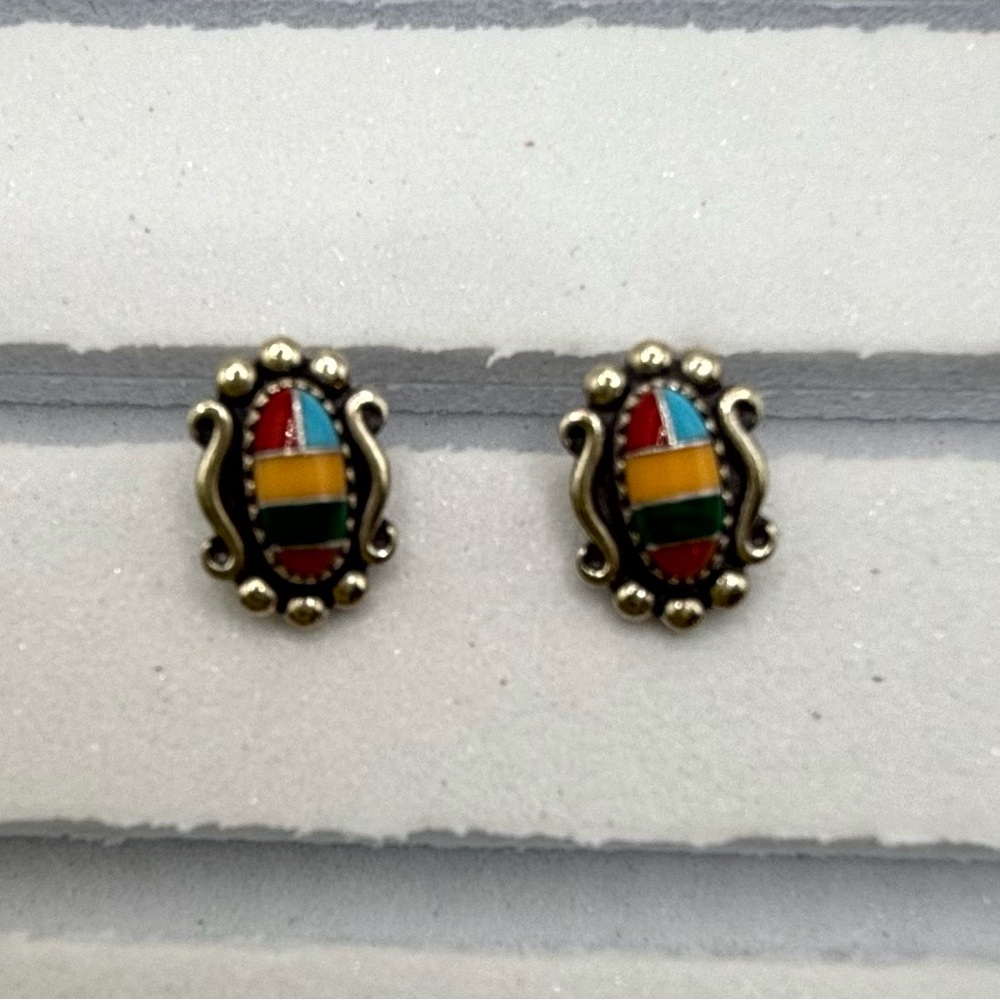 Arizona American Folk art post stone sterling earrings